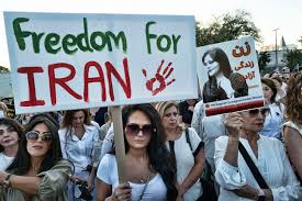 From Hashtags to Headlines: How Social Media Fuels Iran’s Women-Led Movement